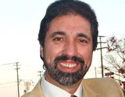 dr leon f gay alanis