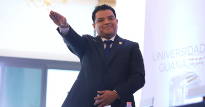 Rinde protesta el Dr. Juan Antonio Sánchez Márquez como Director del CNMS  