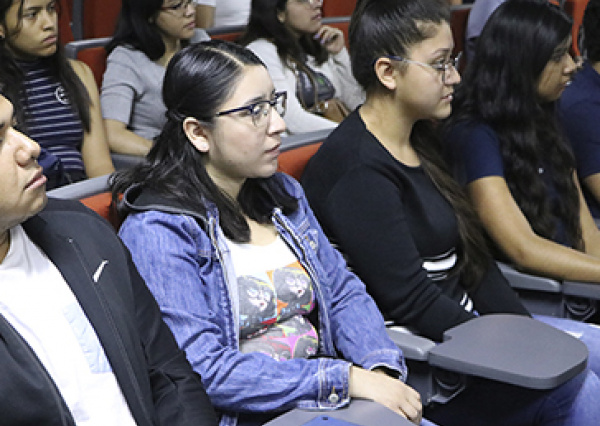 Mediante taller de prevención del suicidio fortalecen la salud emocional de la comunidad estudiantil
