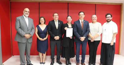 Dra. Sara Julsrud es la nueva Directora del Departamento de Artes Visuales de la UG