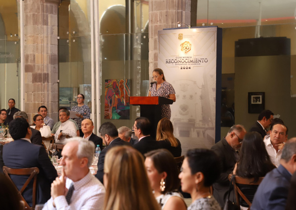 La UG impulsa la investigación y el arte con 718 docentes con reconocimiento nacional