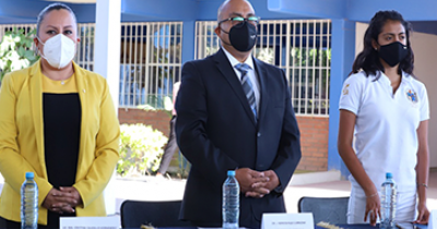 Presenta UG “Abejas que construyen”, programa de asesorías para estudiantes de primaria 