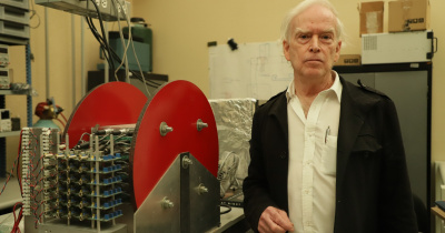 Reconocen a nivel internacional liderazgo del Dr. Julián Félix como investigador y docente en el área de la física