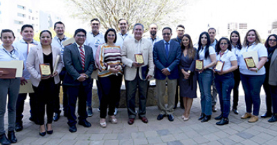 Reconocen programa de mejora continua de trámites y servicios escolares en Campus León
