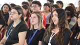 Estudiantes y profesionales de psicología clínica reflexionan sobre la pérdida, la transformación y la resiliencia