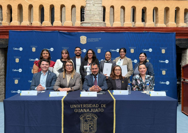 Personal de la UG recibe reconocimiento por su labor en auditoría interna de calidad