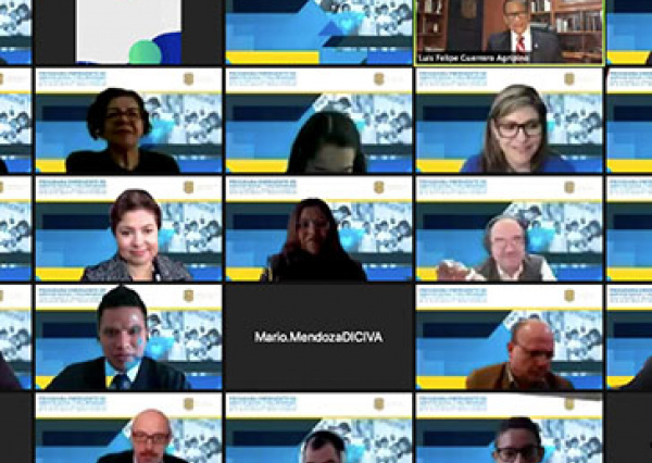 Estudiantes UG, ejemplo de responsabilidad social en el programa para atender rezago académico 