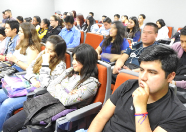 Académicos UG reinterpretan los imaginarios de la conquista de México