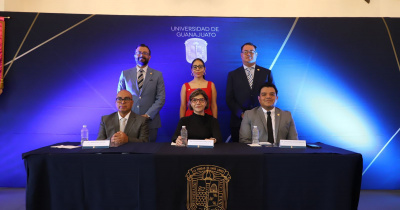 Rinden protesta la y los nuevos directores de tres ENMS de la UG