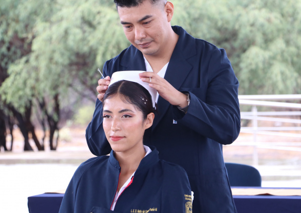 Celebra fin de cursos la 8.ª Generación de la Licenciatura en Enfermería y Obstetricia en el CINUG