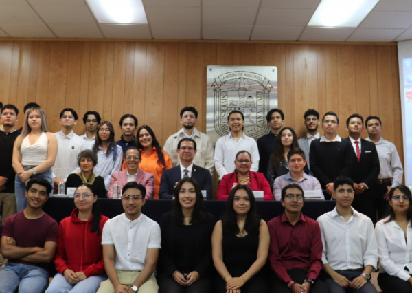 Estudiantes de la DCNE expondrán sus investigaciones en el Congreso de Verano 2025