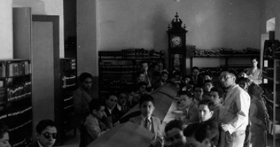 Se cumplen 190 años de compartir el acervo bibliográfico de la UG con la sociedad