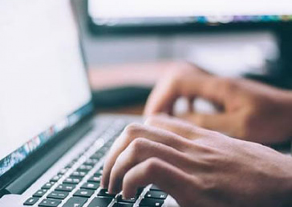 Anuncia UG exámenes de admisión en modalidad no presencial para todos sus programas educativos