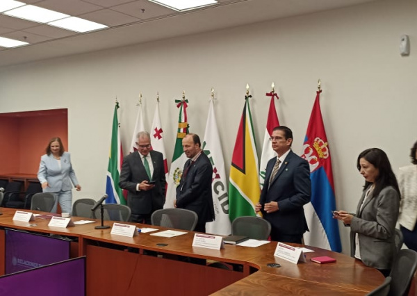 Comienza en la UG Diplomado de Español y Cultura Mexicana para Personal Diplomático Extranjero 2024