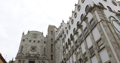 UG anuncia ajustes al calendario académico julio-diciembre