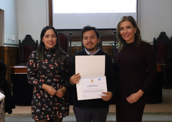 Personal de UG se capacita en temas de Igualdad de Género con Amor del bueno