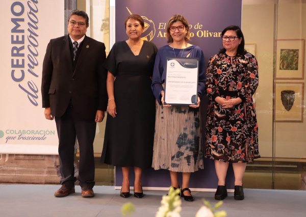 UG recibe reconocimiento a la Mejora Continua por parte de la COEPES