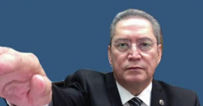 Con un llamado a la acción constructiva y el humanismo como bandera común, inicia periodo rectoral el Dr. Carlos Hidalgo