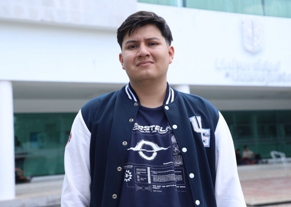 La pasión por la ciencia lleva a Juan Luis López de la UG a la NASA