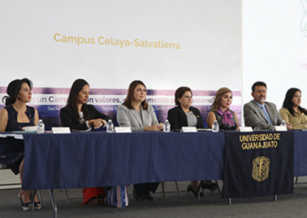 Se reúne en el Campus Celaya-Salvatierra la Asociación 10,000 Mujeres Empresarias por México