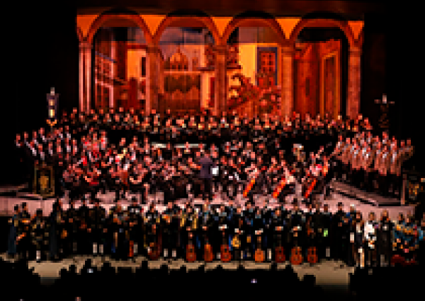 UG reconoce el trabajo de su comunidad y celebra en la Noche Cultural de la Colmena 