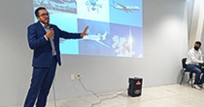 Propician que jóvenes enfoquen su talento en la industria aeroespacial
