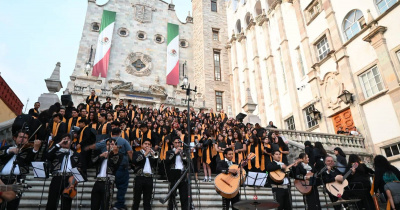 Coro Monumental se presenta en la Universiada; suma más de 400 voces