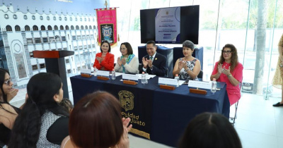 Culminan talleres para el cuidado de la primera infancia y la tercera edad a través de Univerciudad UG 