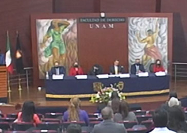 Participa Rectora del Campus Guanajuato en homenaje al jurista Jorge Fernández Ruiz