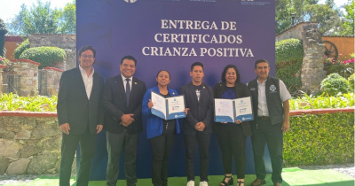 Docentes de la ENMS Silao reciben certificación en crianza positiva
