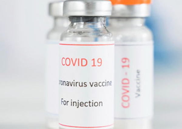 Apostar a vacunas diversas, una esperanza para mitigar el impacto del COVID-19: académica UG 