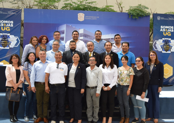 UG forma profesionales para el cuidado del aire, el agua y el suelo en Irapuato y Tierra Blanca