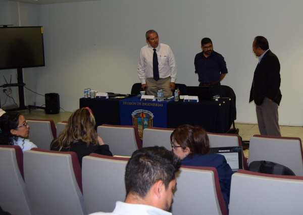 Programa de Ingeniería Eléctrica UG es evaluado por los CIEES 