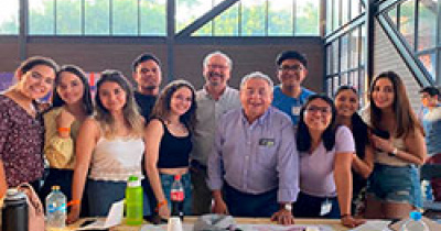 Estudiantes UG participan en el taller “Youth Jamboree” 