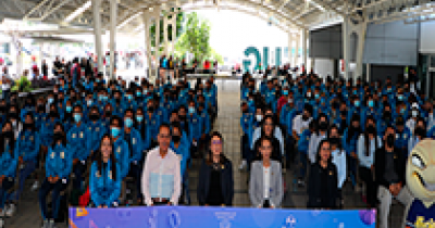 Entregan uniformes a los selectivos que representarán al Campus Celaya-Salvatierra en la XII Olimpiada Universitaria 