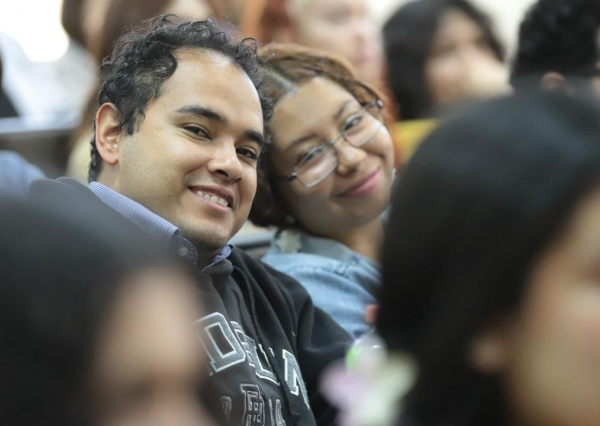 Inauguran Semana de Innovación, Emprendimiento e Investigación en la DCNE de la UG