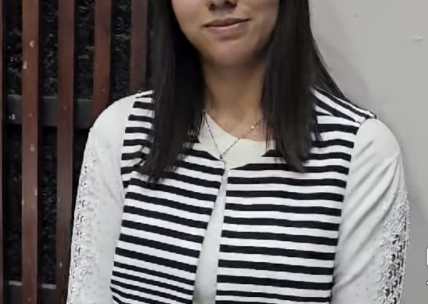 Estudiante de la ENMS Pénjamo imparte conferencia sobre estrés y ansiedad escolar en Casa de la Cultura de Abasolo