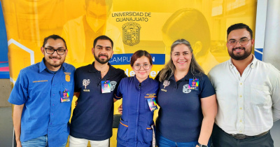 Feria Vocacional UG informa y apoya a estudiantes de nivel medio superior a elegir su licenciatura