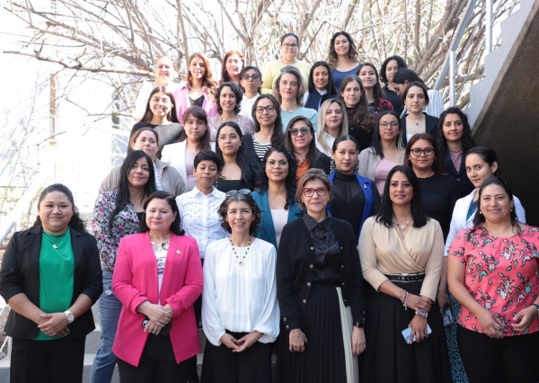 En una charla entre mujeres, académicas UG se unen a la acción GWB 2024 