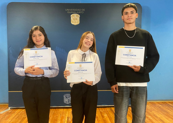 Celebra el Colegio del Nivel Medio Superior la 17ª edición del Concurso de Declamación