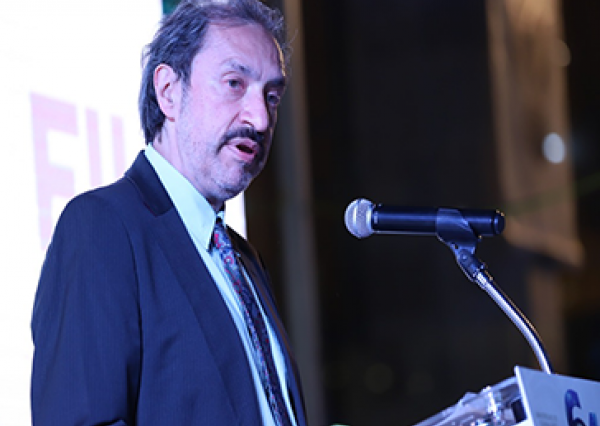 Reconoce UG trayectoria del dramaturgo David Olguín con el Premio Jorge Ibargüengoitia