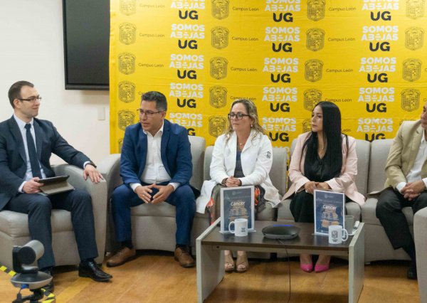 Sexto foro “Voces de la Ciencia” aborda el cáncer con un enfoque multidisciplinario