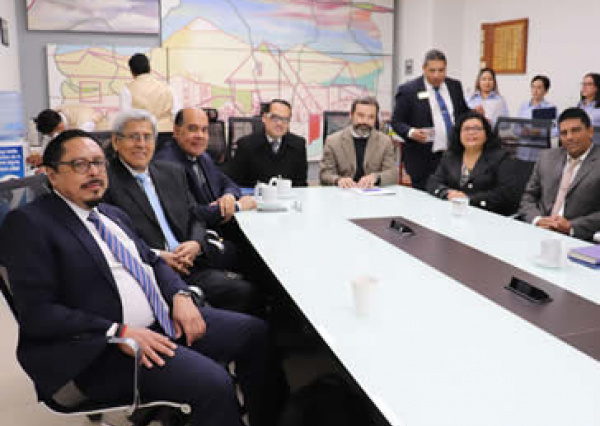 Comienza la reacreditación internacional de la Licenciatura de Derecho de la UG