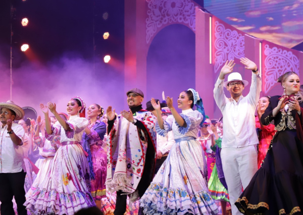 El BAFUG revive la memoria y la fiesta de México en el escenario del Cervantino