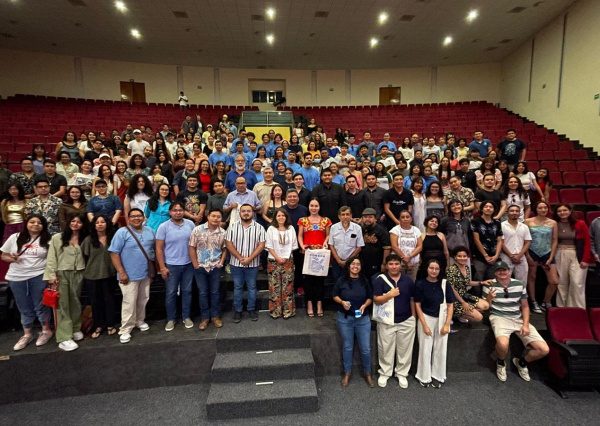 Estudiantes de Antropología participan en importante congreso nacional