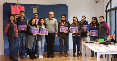 Personal administrativo del CNMS participa en taller de crianza positiva