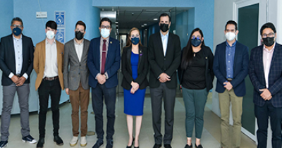 Se reúnen representantes de la UG y UdeG en la Unidad Especializada en Rehabilitación Física del Campus León