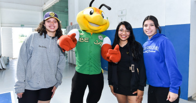 Se realiza ceremonia de bienvenida a nuevos integrantes de la comunidad estudiantil del Campus León