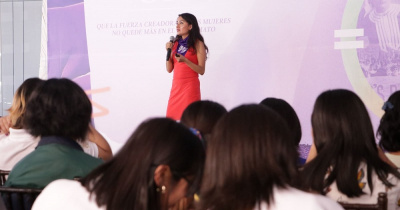 Se preparan mujeres UG para incidir en la construcción de espacios digitales seguros 