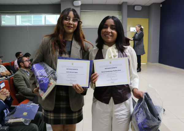 La ciencia se escribe y se comparte: UG premia a “Abejas Divulgando la Ciencia”